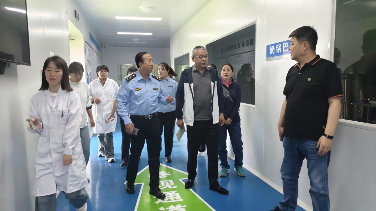 组织开展主题党日活动_聊城中院组织开展义务植树活动_